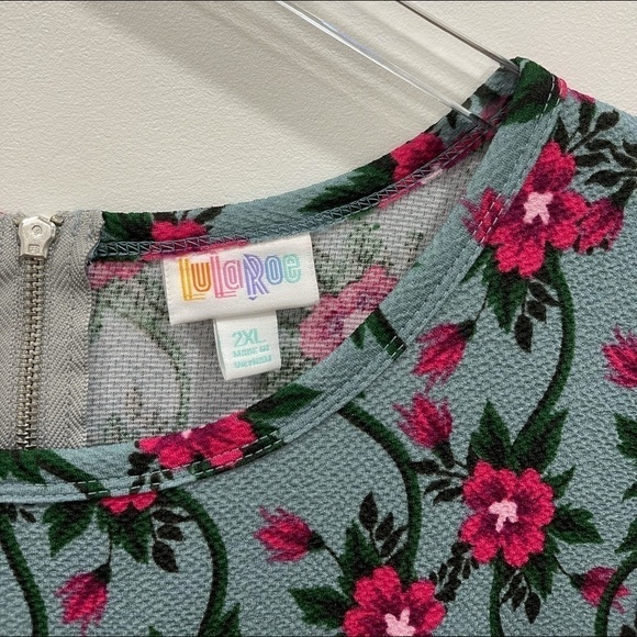 Lularoe Amelia Cap Sleeve Floral Dress Pleated 2XL - Picture 3 of 7